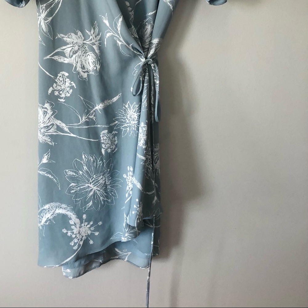 NWOT Aritzia Babaton Wallace Dress - Picture 4 of 4